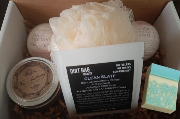 Jasmine Bath Spa Set! Includes Bath Bombs, Candle with Jasmine Petals